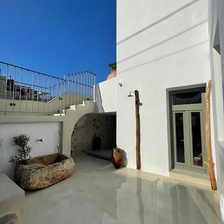 Lithos Retreat 2 Apartment Kolimvarion Bagian luar foto