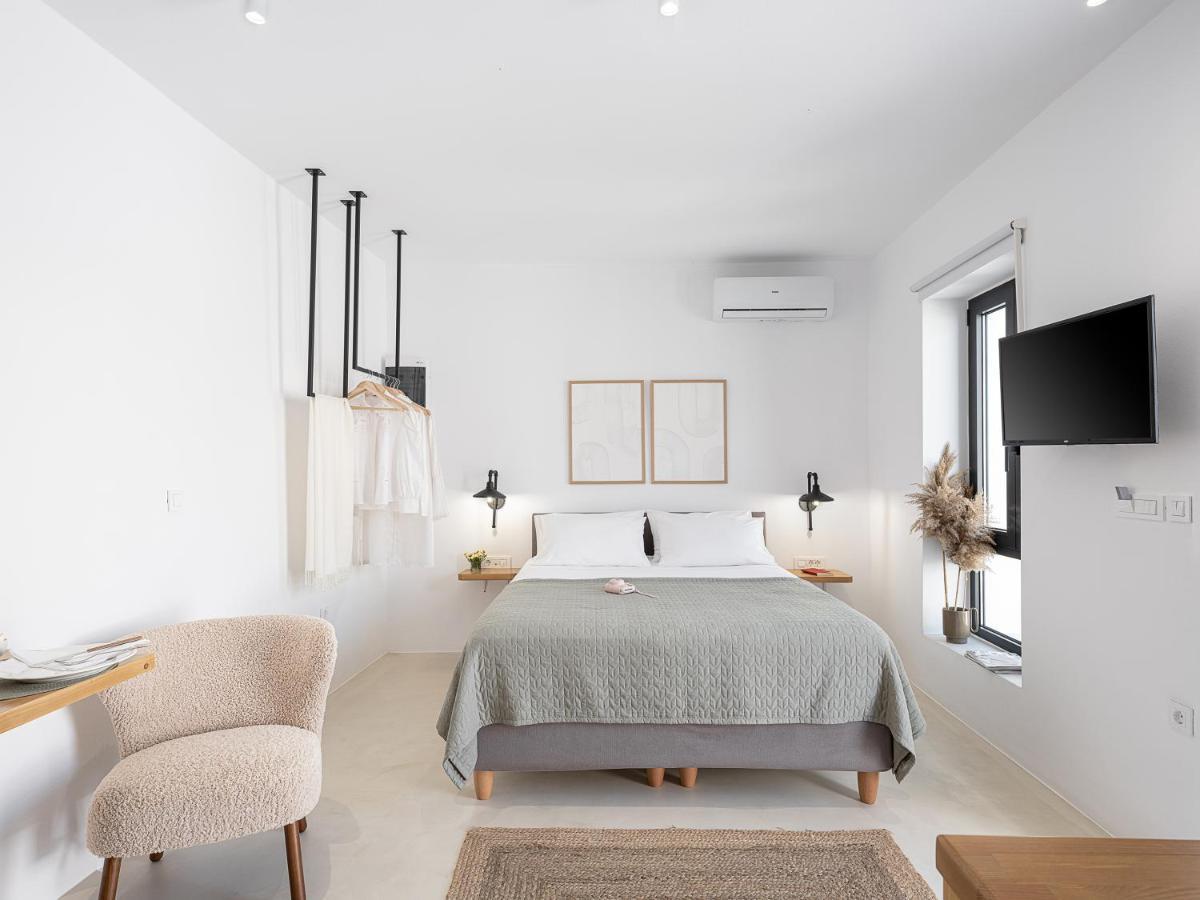 Lithos Retreat 2 Apartment Kolimvarion Bagian luar foto